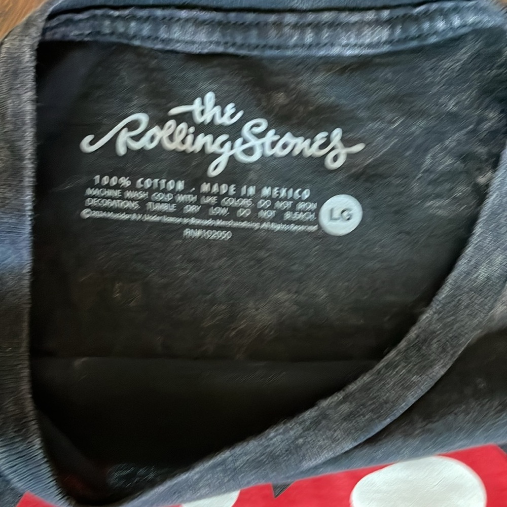Rolling Stones Graphic T-Shirt - Picture 3 of 7